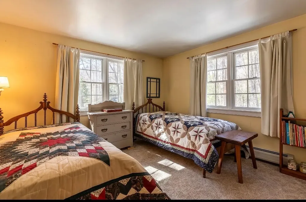 2779 Pikes Falls Road Jamaica VT 05343