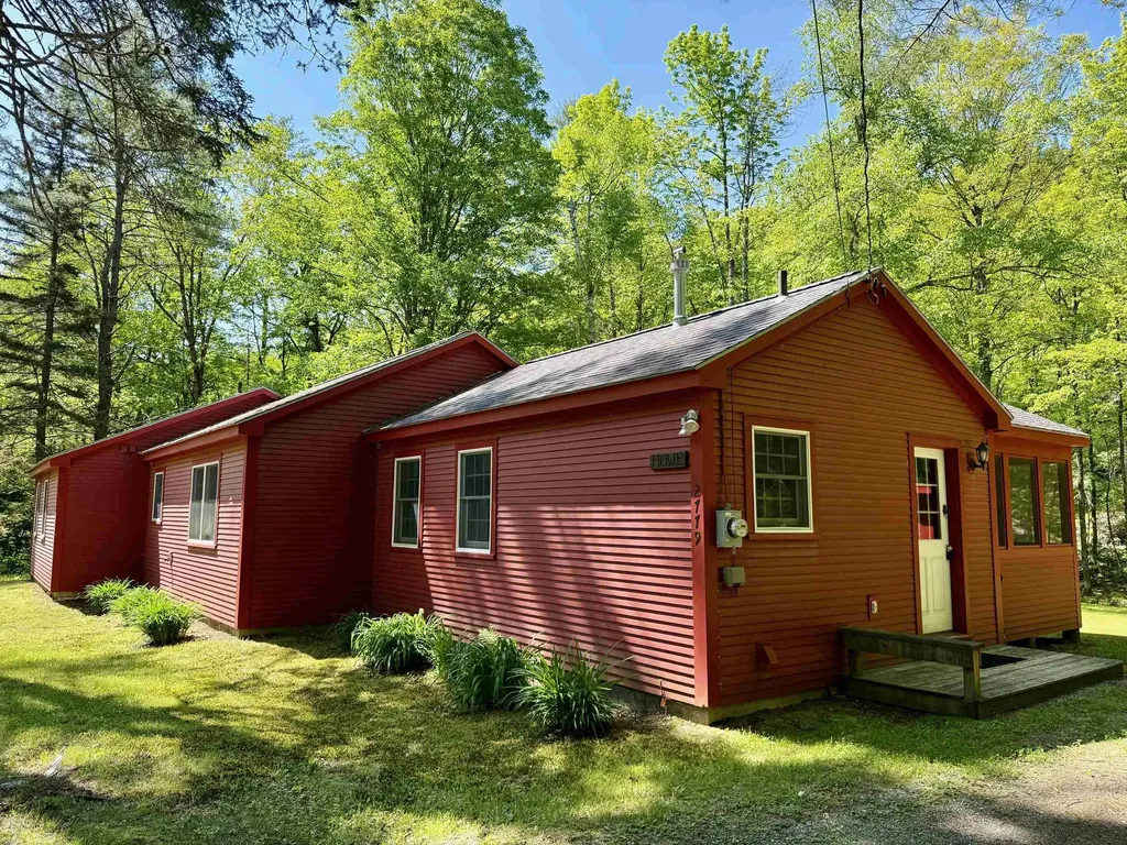 2779 Pikes Falls Road Jamaica VT 05343