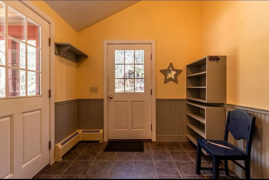 2779 Pikes Falls Road Jamaica VT 05343