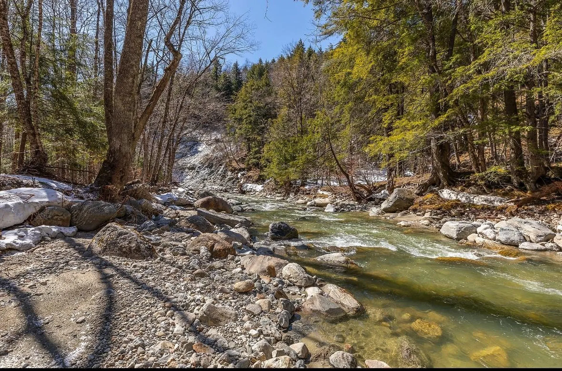 2779 Pikes Falls Road Jamaica VT 05343