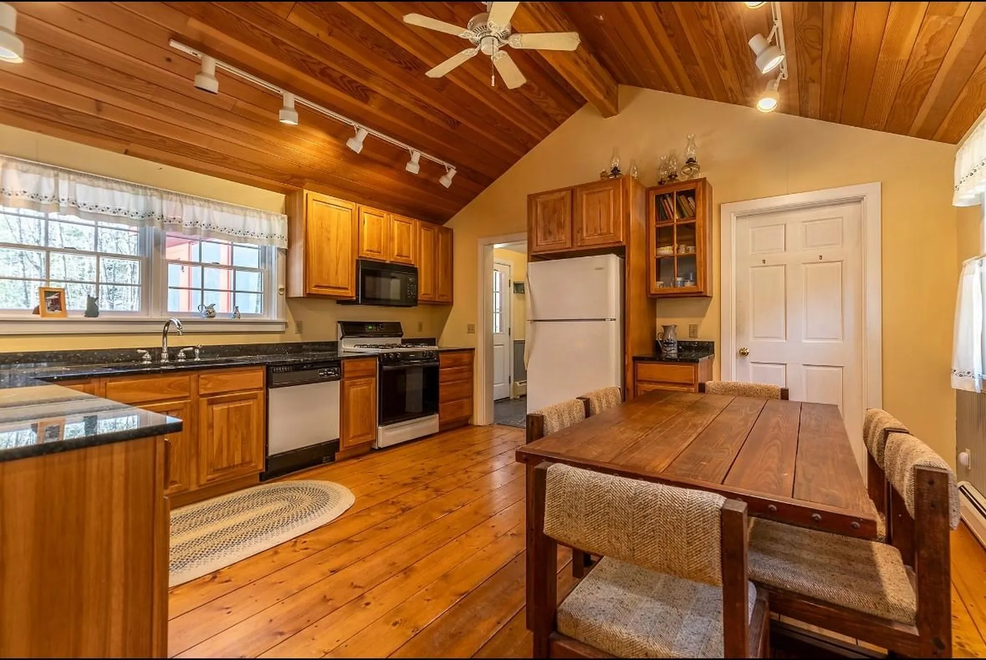 2779 Pikes Falls Road Jamaica VT 05343