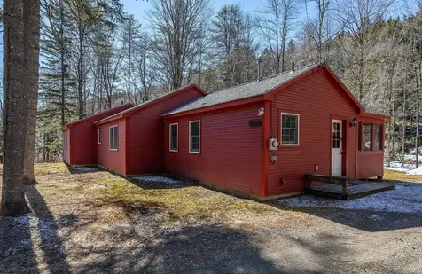 2779 Pikes Falls Road Jamaica VT 05343