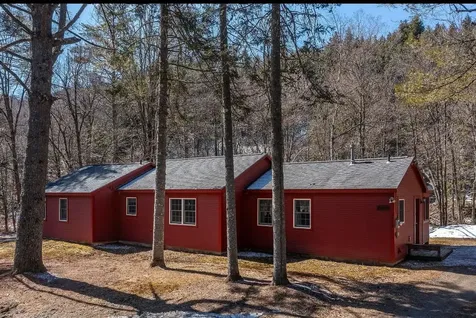 2779 Pikes Falls Road Jamaica VT 05343