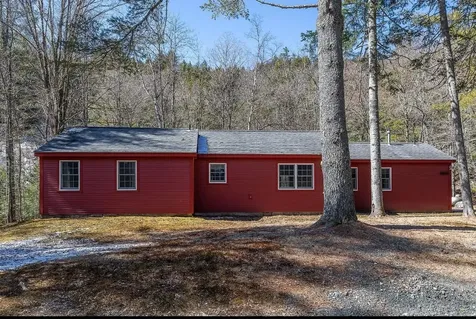 2779 Pikes Falls Road Jamaica VT 05343