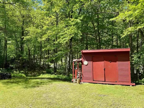 2779 Pikes Falls Road Jamaica VT 05343