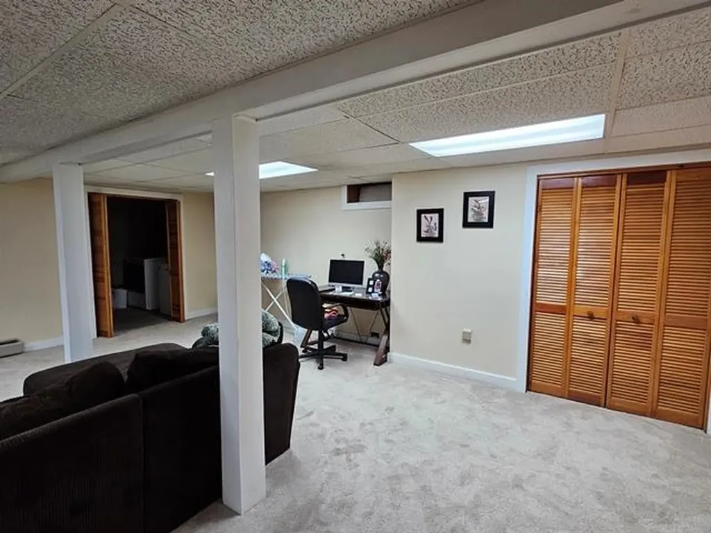 67 Greenbriar Road Keene NH 03431