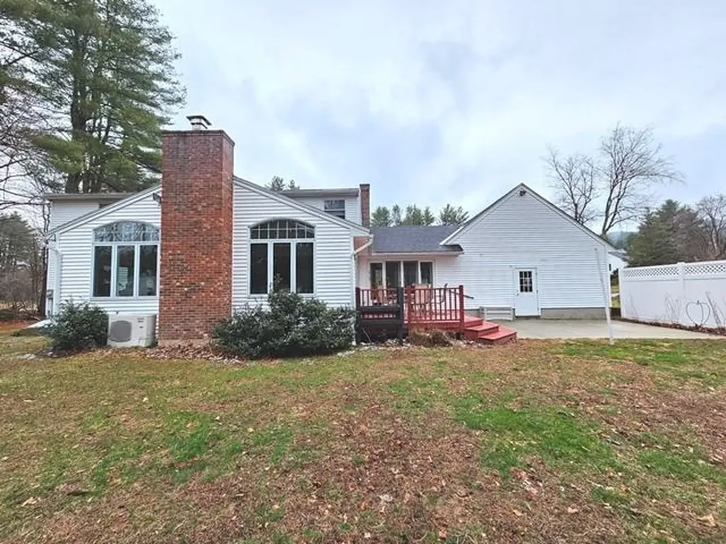 67 Greenbriar Road Keene NH 03431