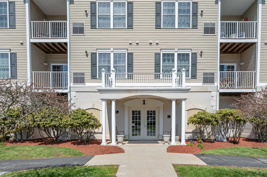 59 Cluff Road Salem NH 03079