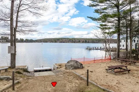 222 Dockham Shore Road Gilford NH 03249