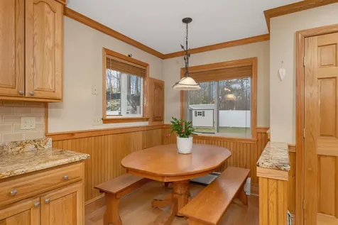 222 Dockham Shore Road Gilford NH 03249