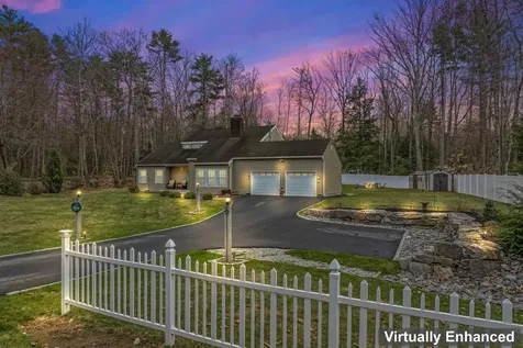 222 Dockham Shore Road Gilford NH 03249