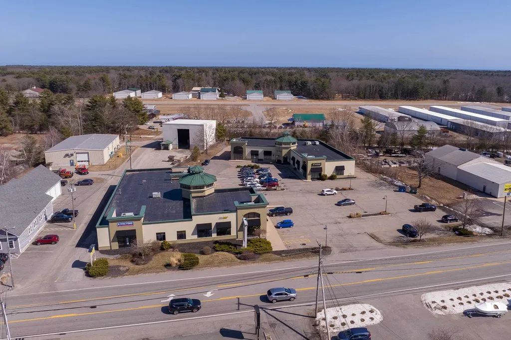 7 Lafayette Road North Hampton NH 03862