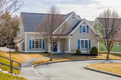 10 Stonehurst Common Hanover NH 03755