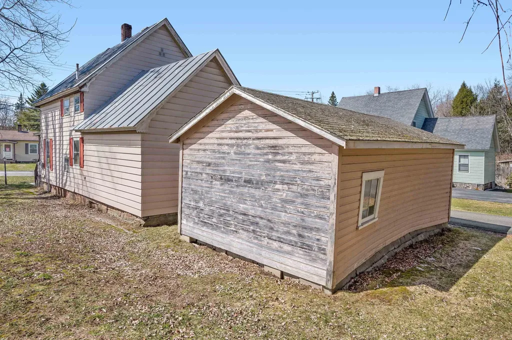 11 Bridge Street Barre Town VT 05641