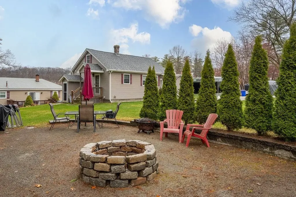 342 Delaware Avenue Manchester NH 03104