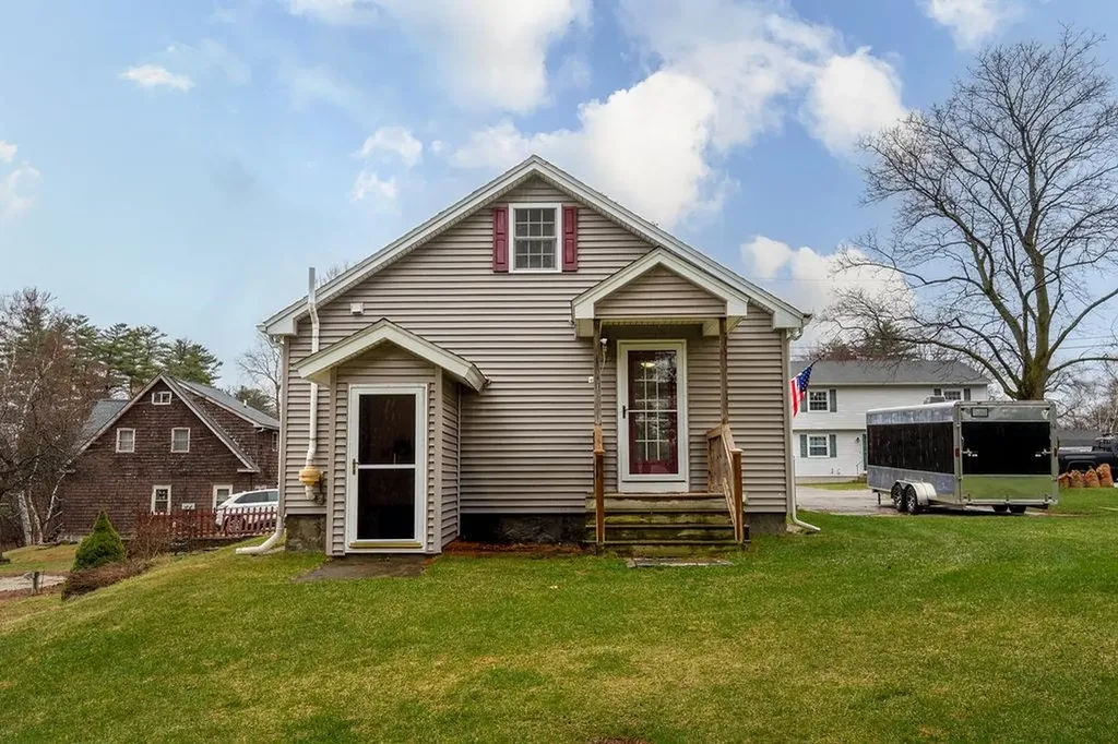 342 Delaware Avenue Manchester NH 03104