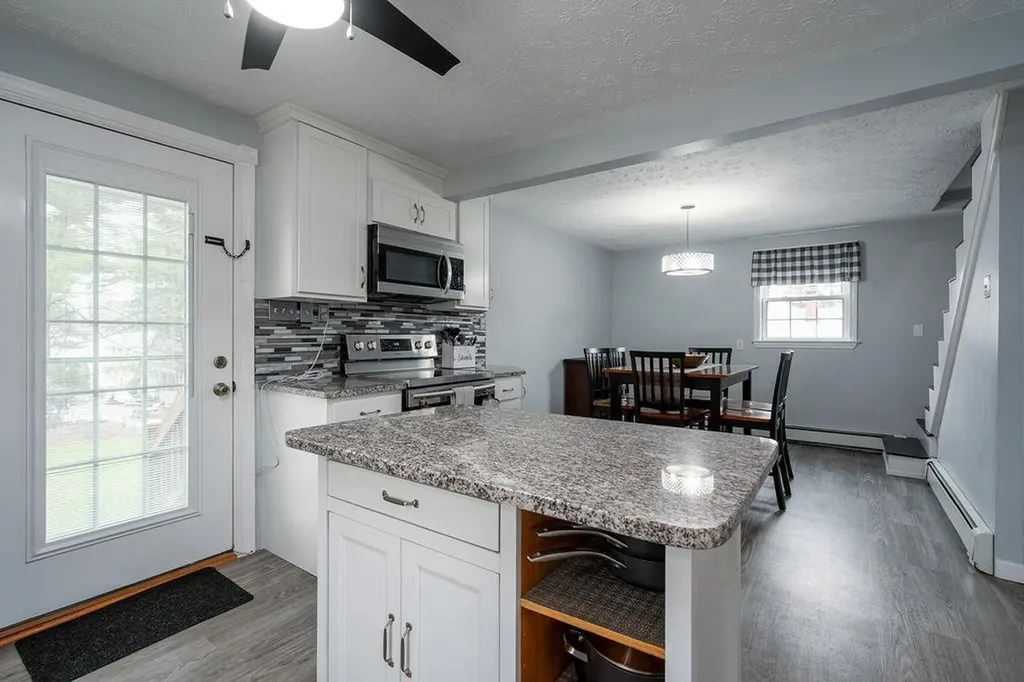 342 Delaware Avenue Manchester NH 03104