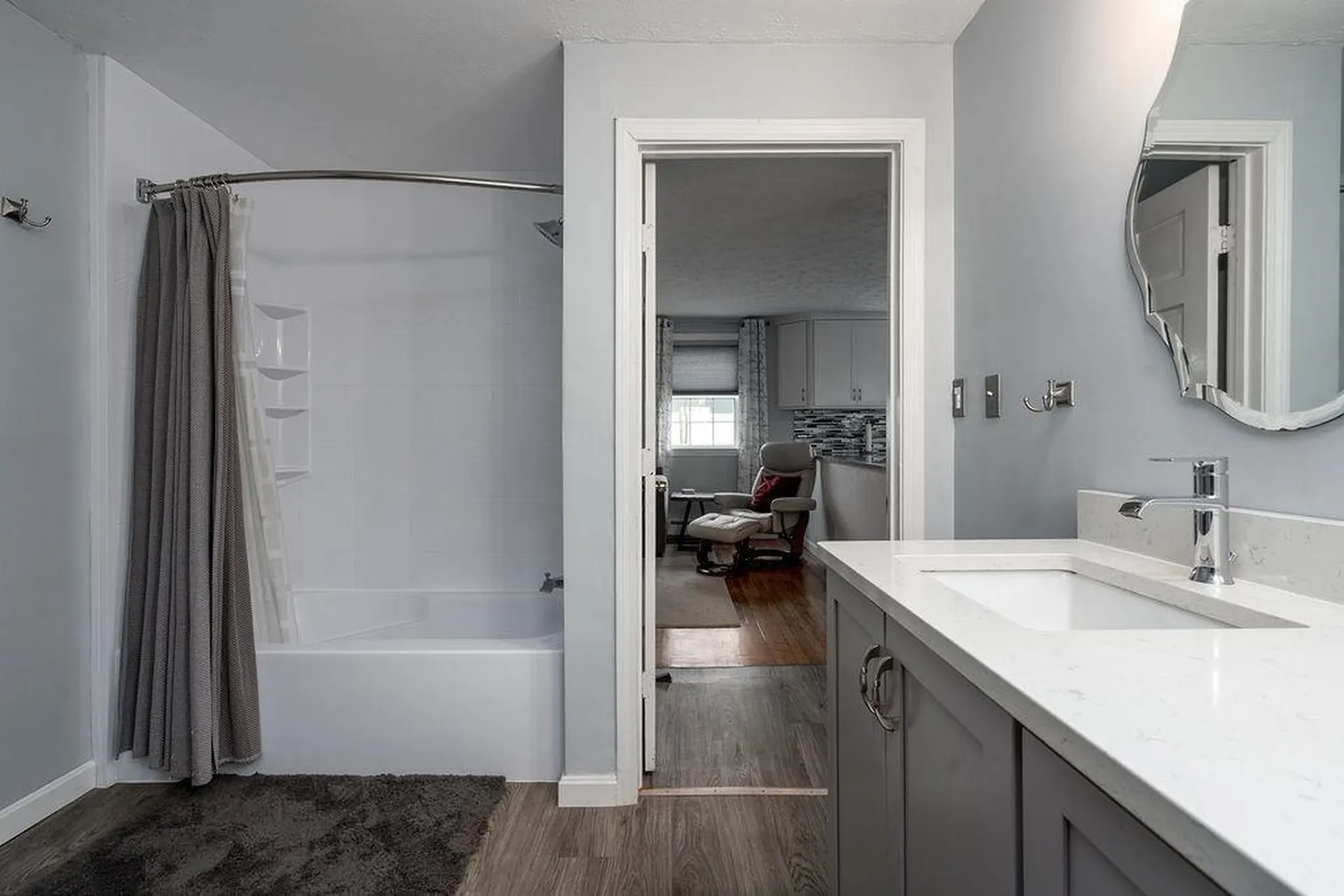 342 Delaware Avenue Manchester NH 03104