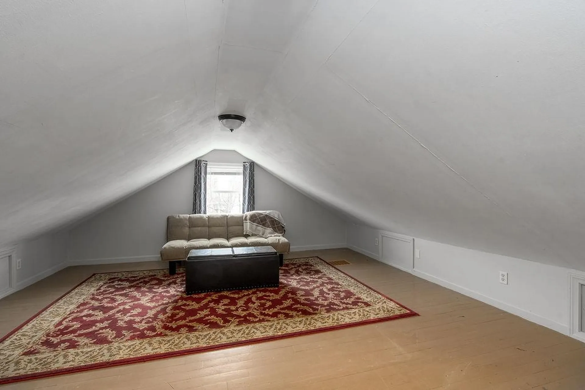 342 Delaware Avenue Manchester NH 03104