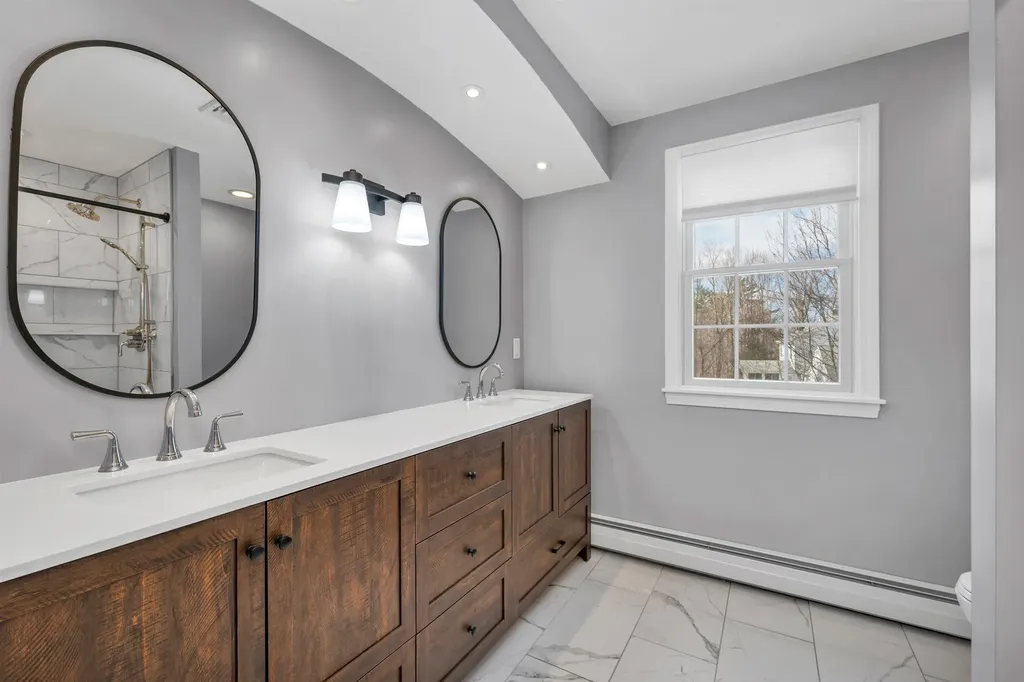 89 Countryside Drive Gilford NH 03249