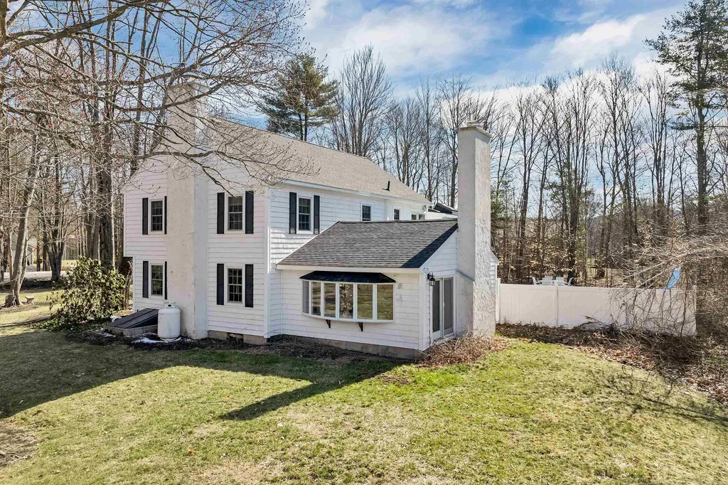 89 Countryside Drive Gilford NH 03249