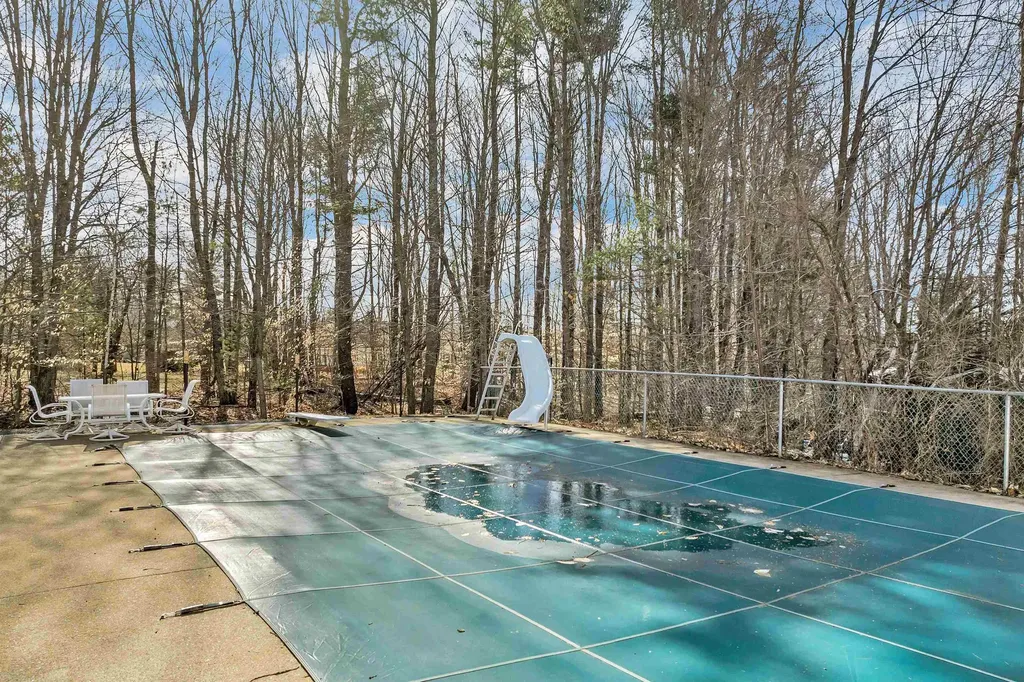 89 Countryside Drive Gilford NH 03249