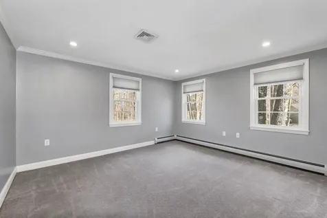 89 Countryside Drive Gilford NH 03249