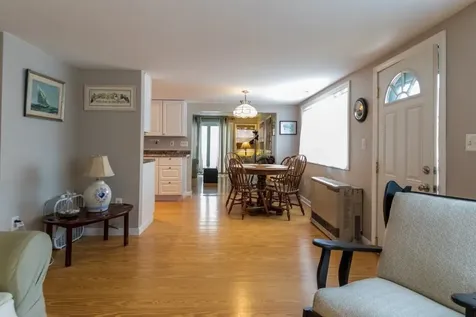 6 Willow Lane Hampton NH 03842