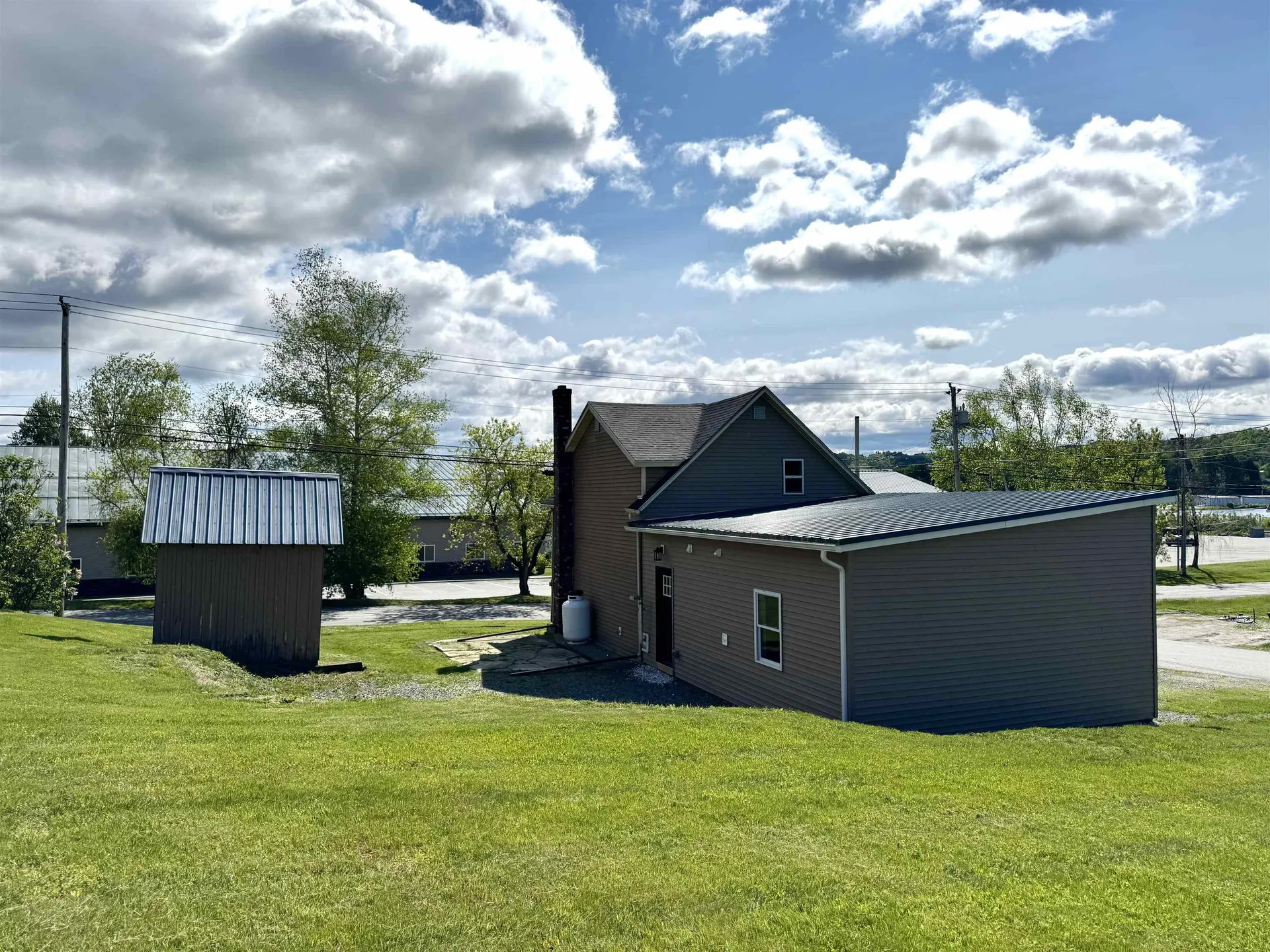 73 Pond Street Newport City VT 05855