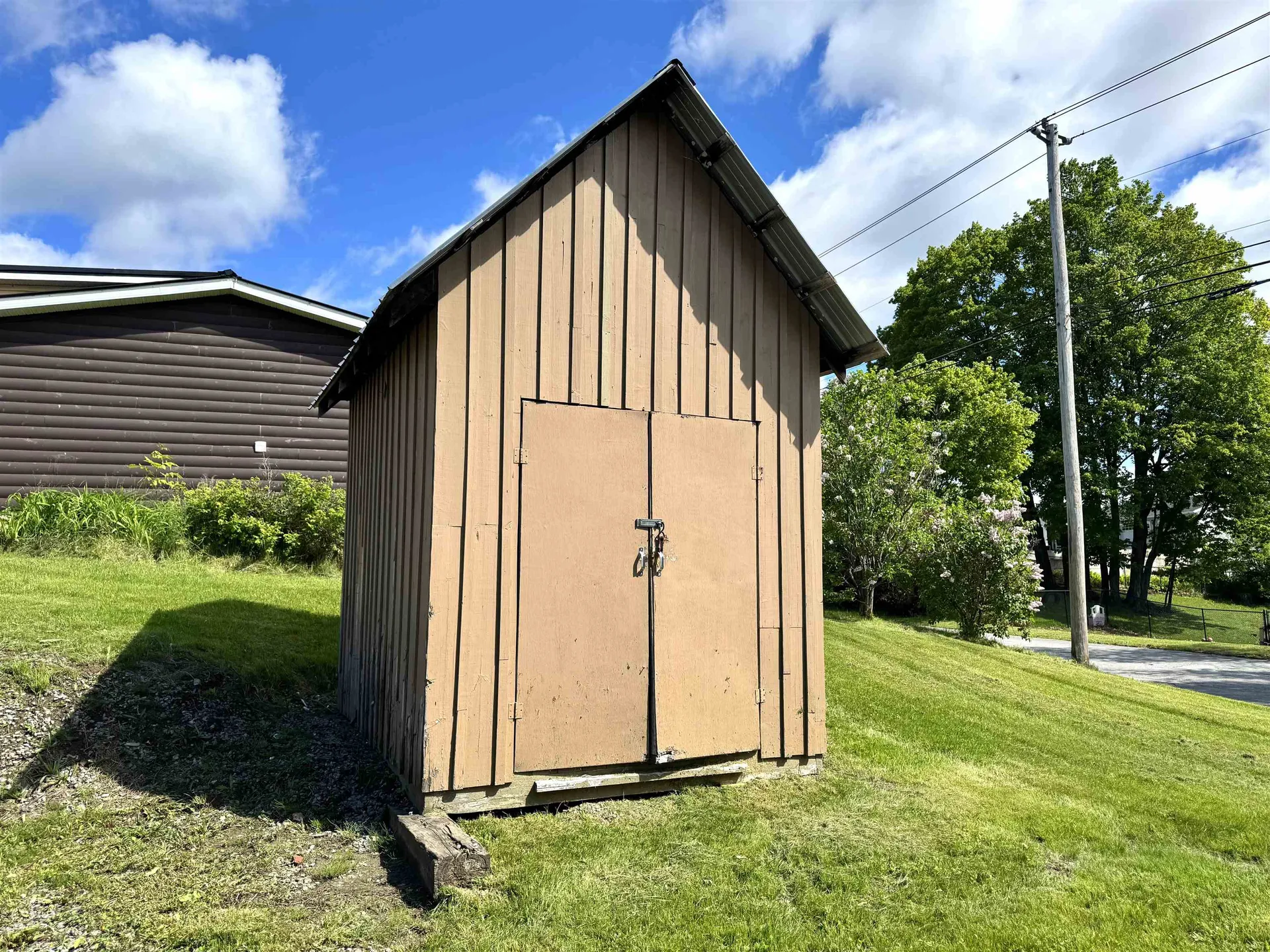 73 Pond Street Newport City VT 05855