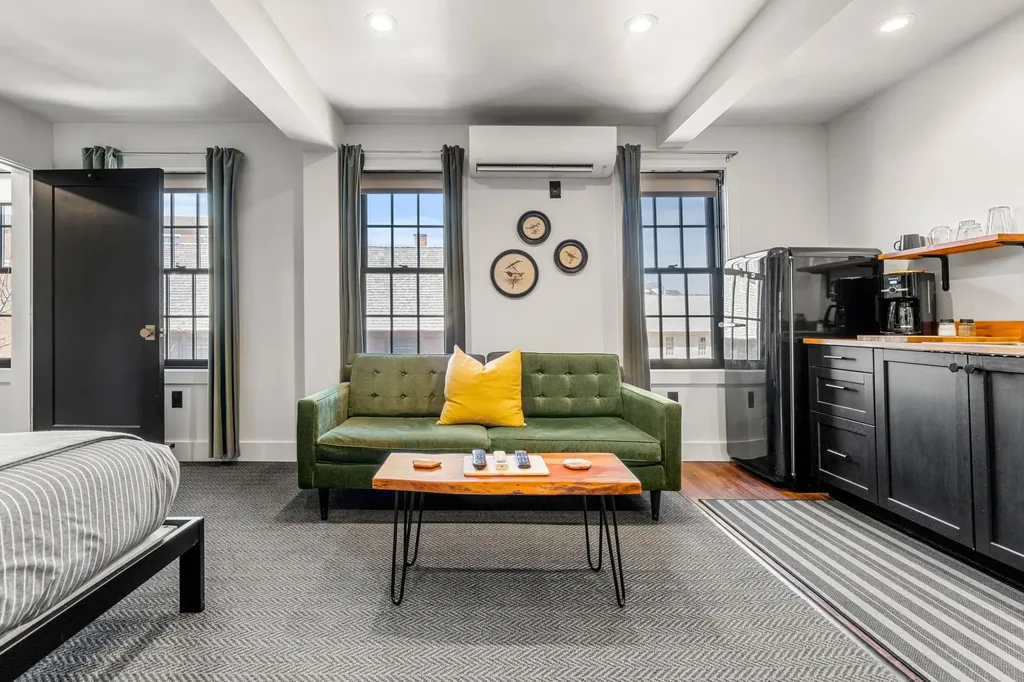 409 The Hill Portsmouth NH 03801