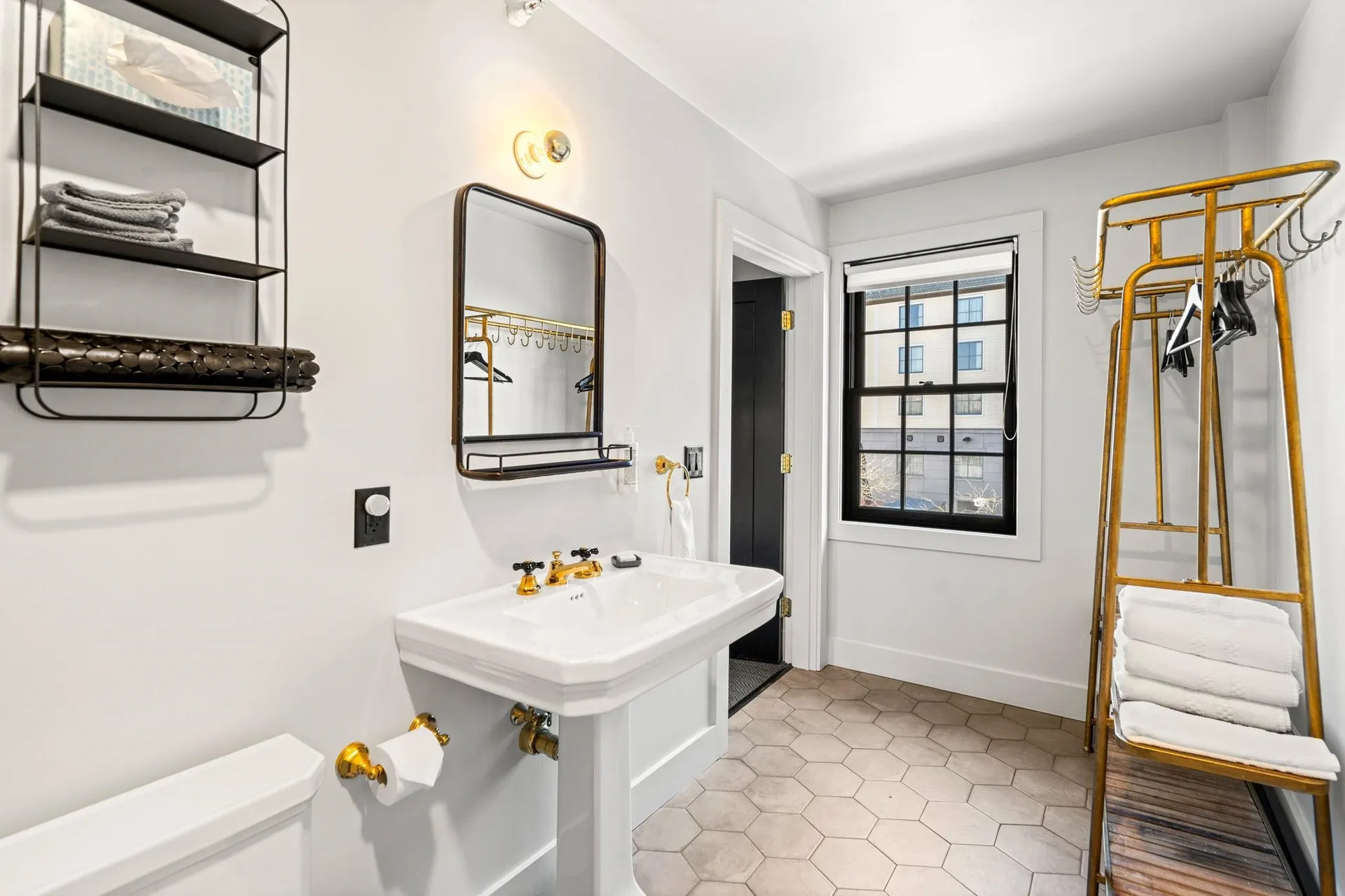 409 The Hill Portsmouth NH 03801