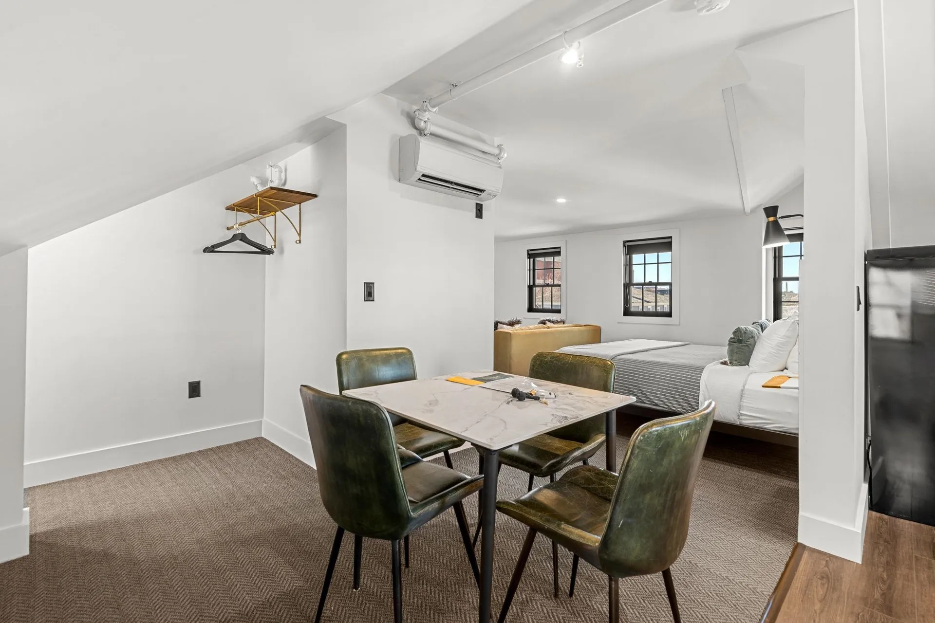 409 The Hill Portsmouth NH 03801