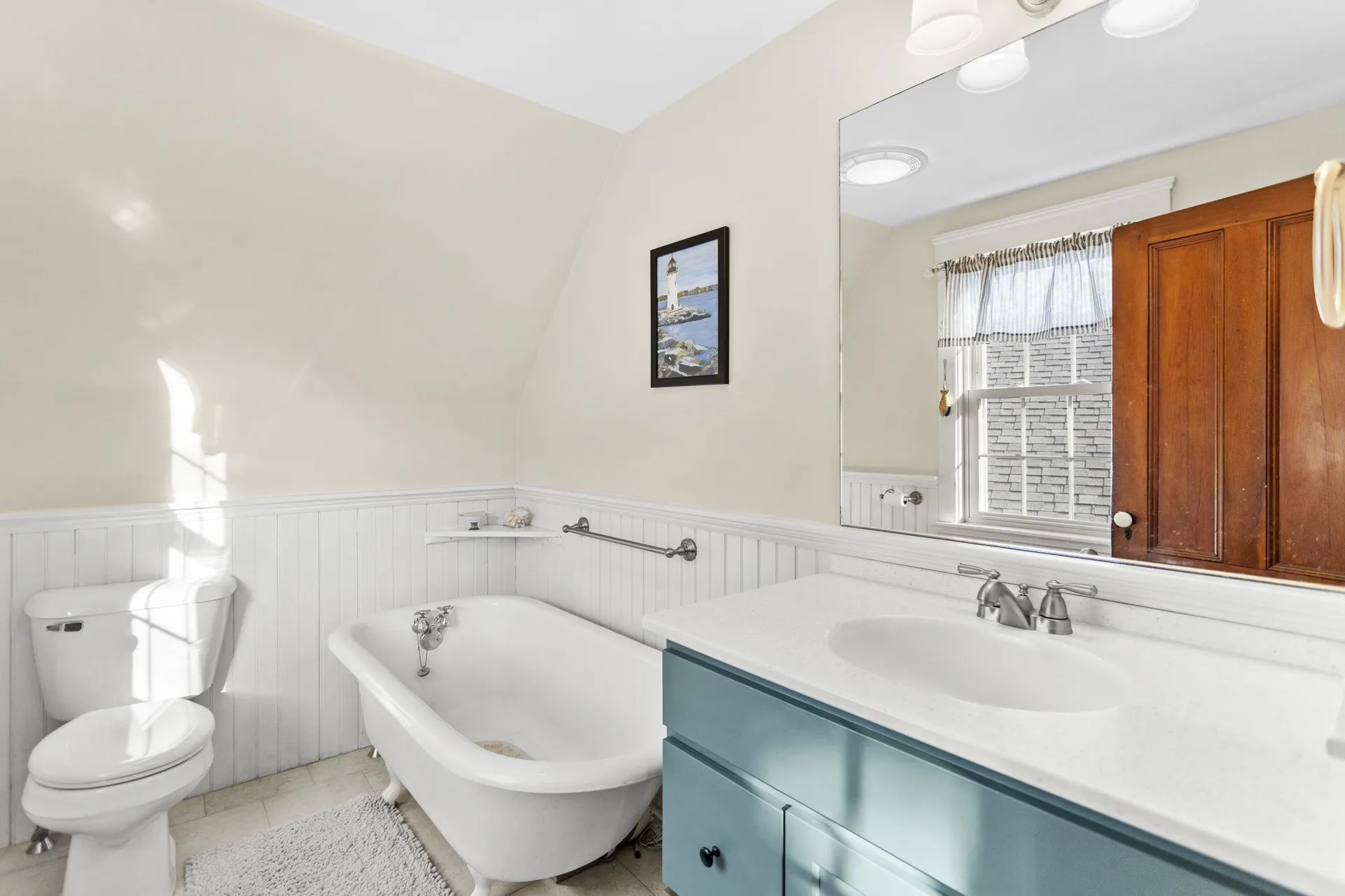 121 South Road East Kingston NH 03827