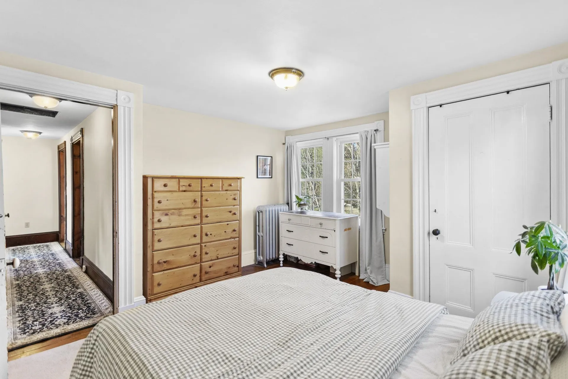 121 South Road East Kingston NH 03827