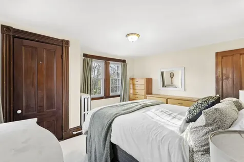 121 South Road East Kingston NH 03827