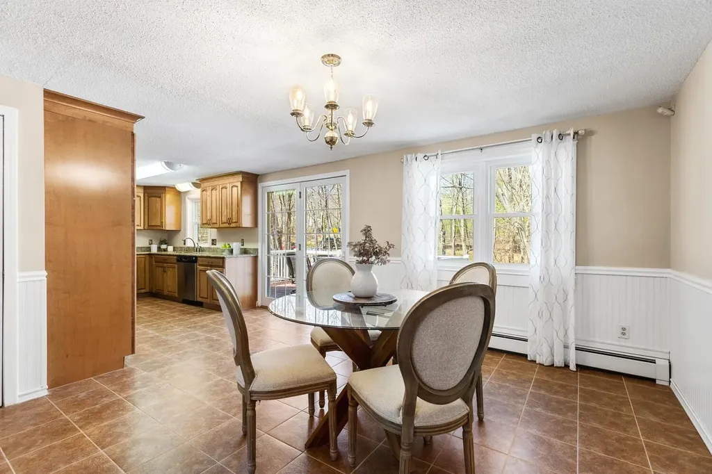 49 Academy Avenue Atkinson NH 03811