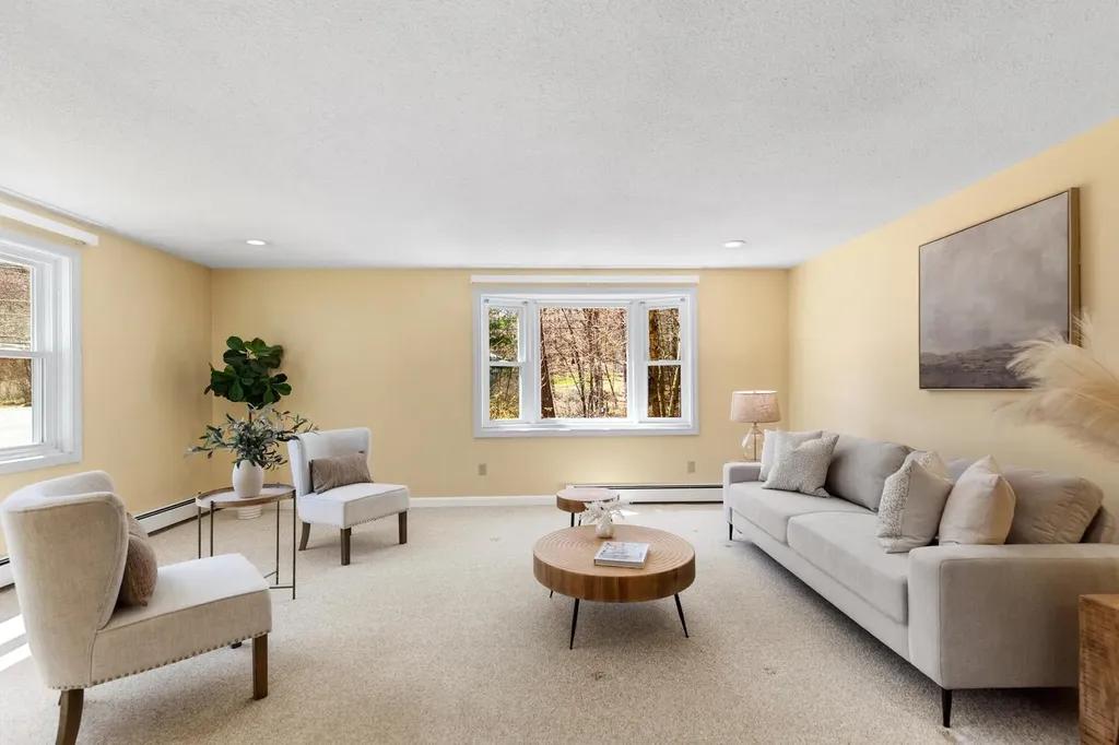 49 Academy Avenue Atkinson NH 03811