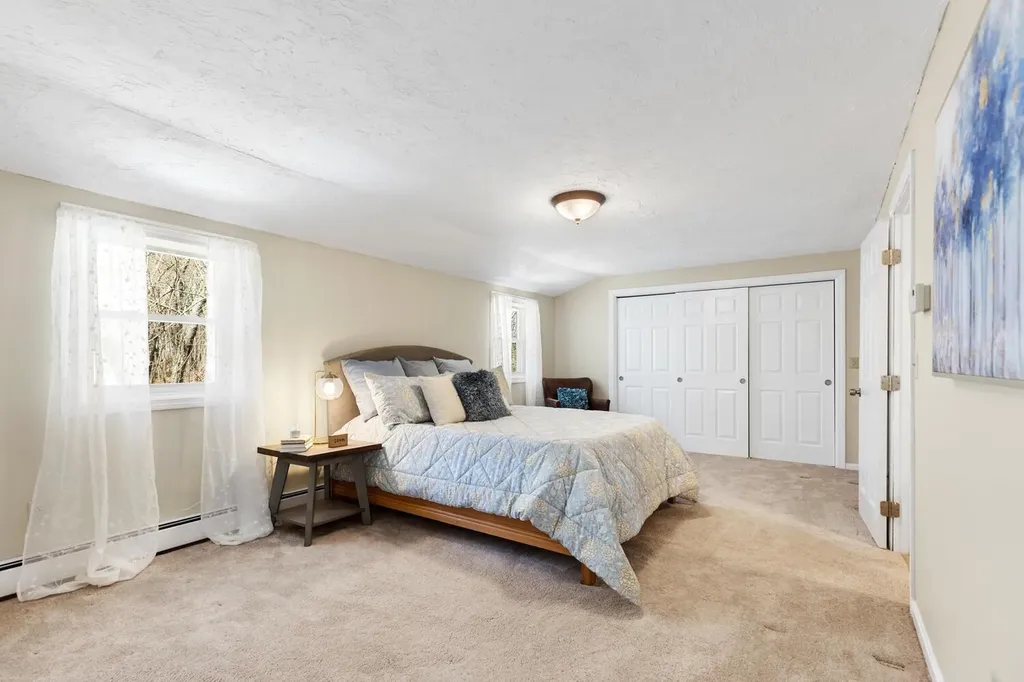 49 Academy Avenue Atkinson NH 03811