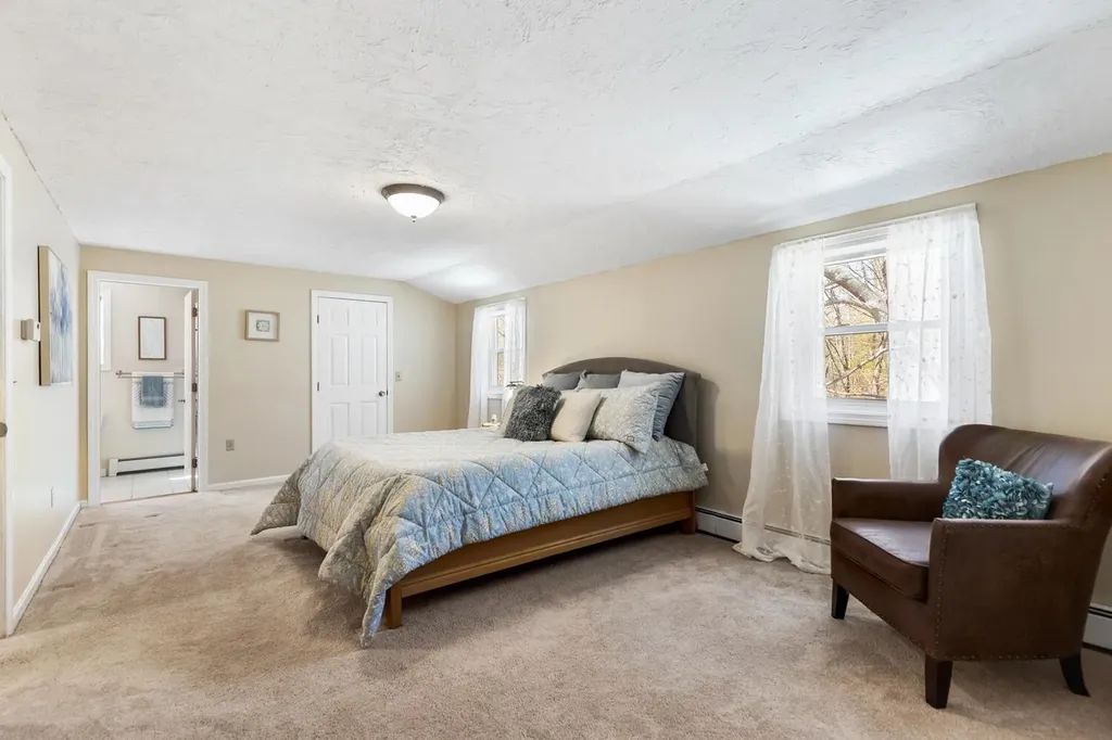 49 Academy Avenue Atkinson NH 03811