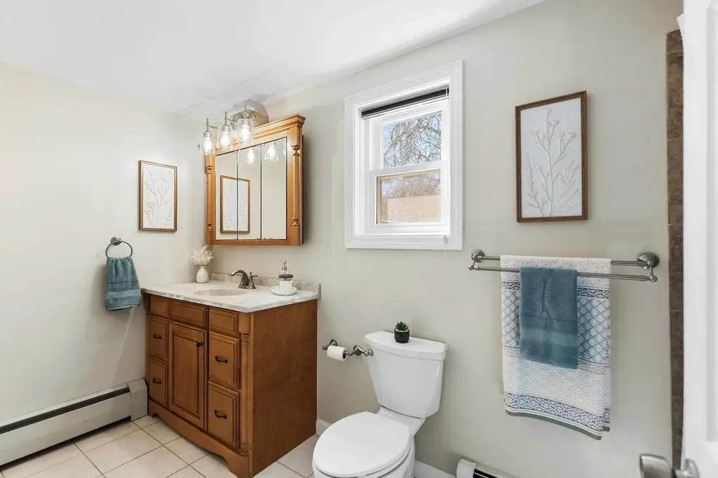 49 Academy Avenue Atkinson NH 03811