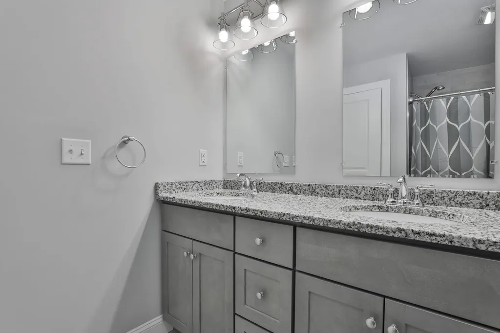 36b Terraceview Drive Hudson NH 03051