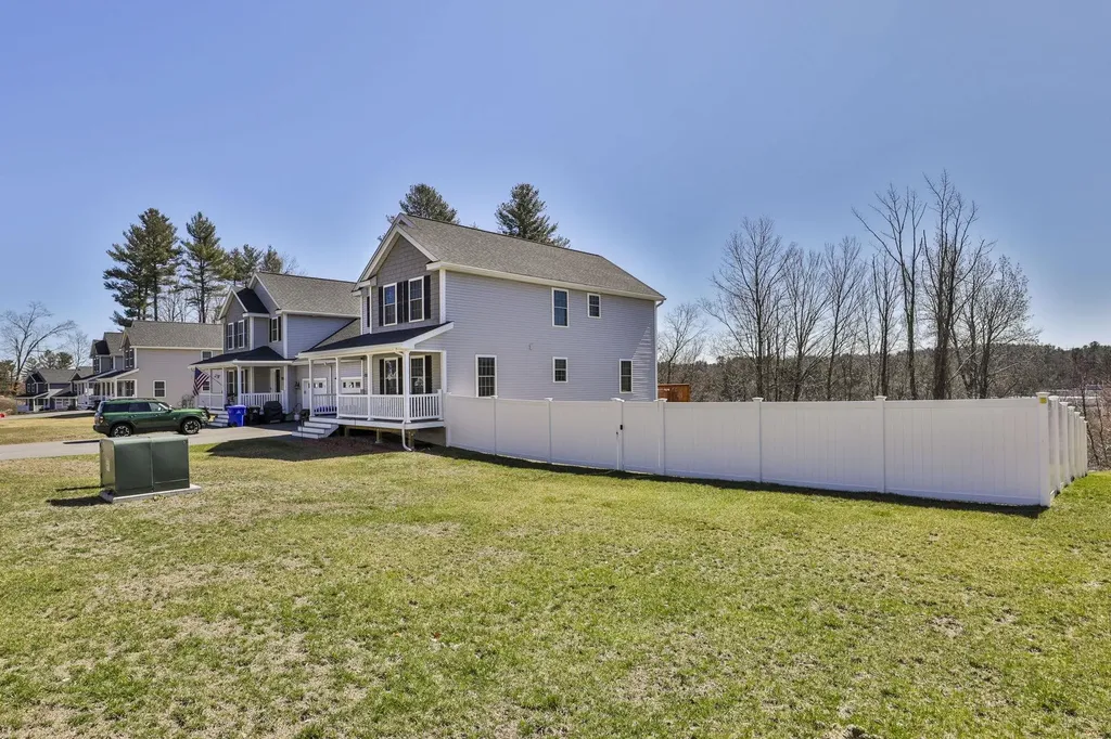 36b Terraceview Drive Hudson NH 03051
