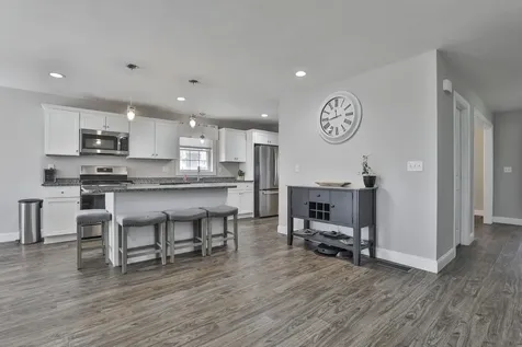 36b Terraceview Drive Hudson NH 03051