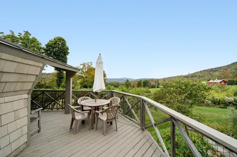 2067 Music Mountain Road Stockbridge VT 05772