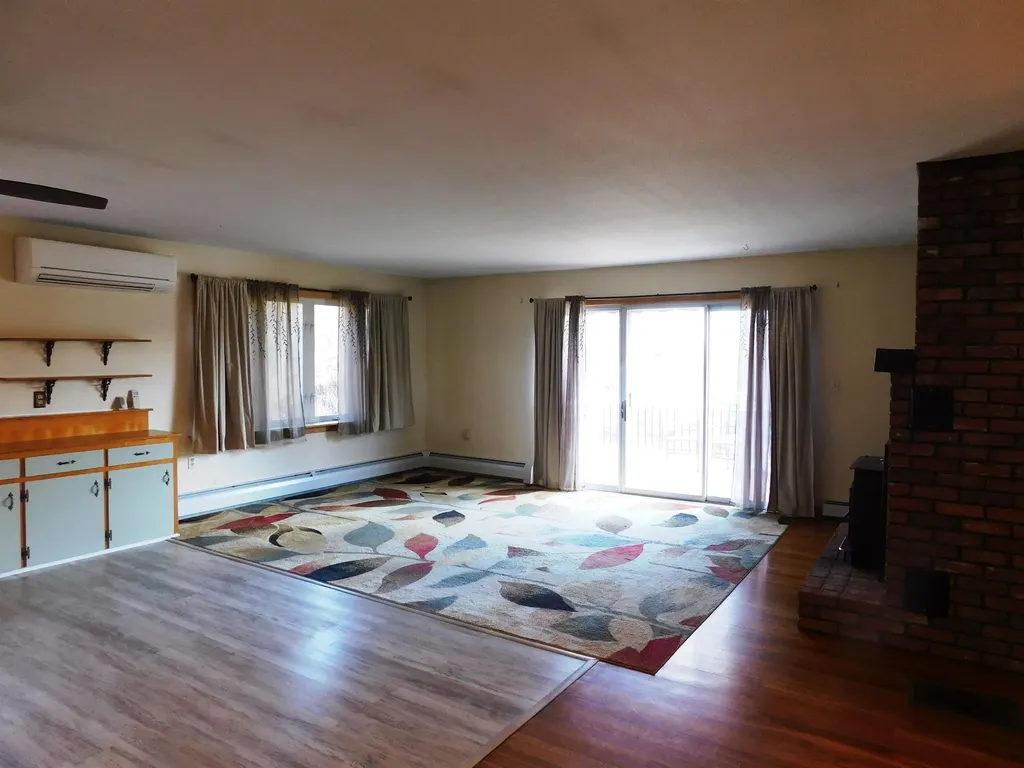 150 Barlow Road Springfield VT 05156