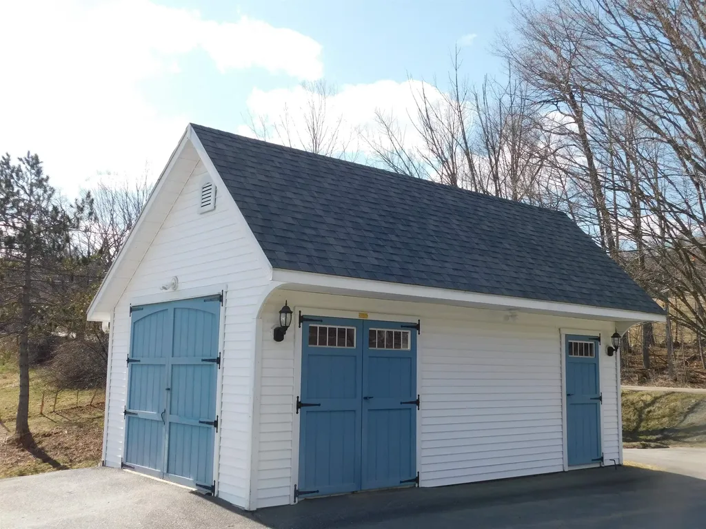 150 Barlow Road Springfield VT 05156