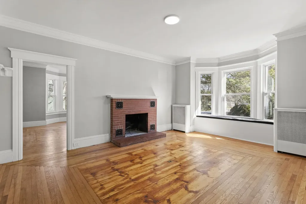 68 Liberty Street Manchester NH 03104