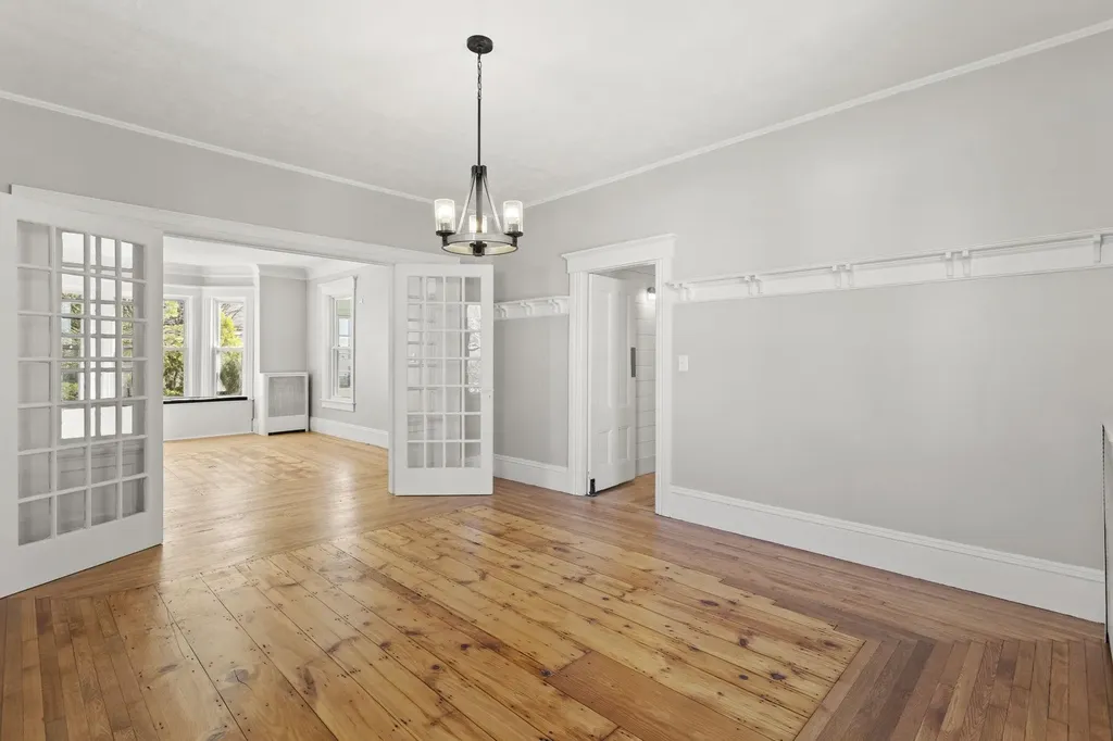 68 Liberty Street Manchester NH 03104