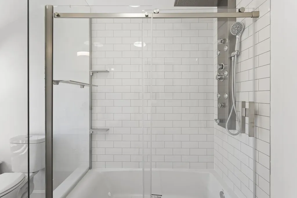 68 Liberty Street Manchester NH 03104